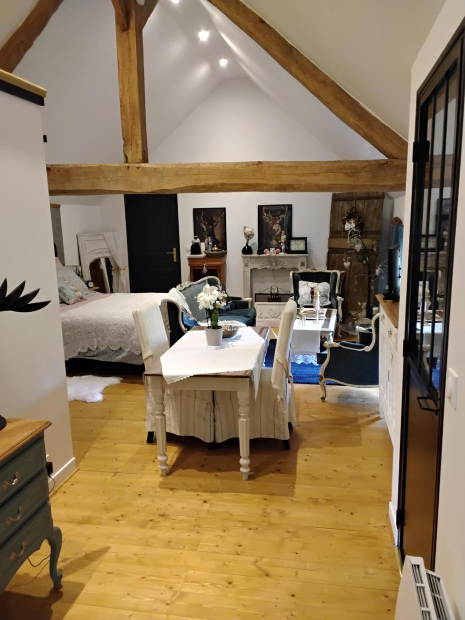 Au Petit Bonheur De Seraphine Saint-Aubin  Eksteriør billede
